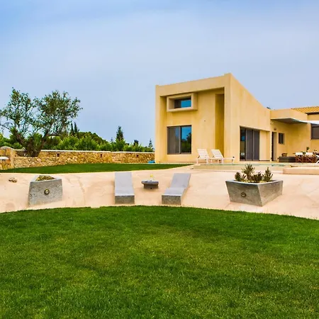 Villa Provilios Villas By Idealtours Lixúri